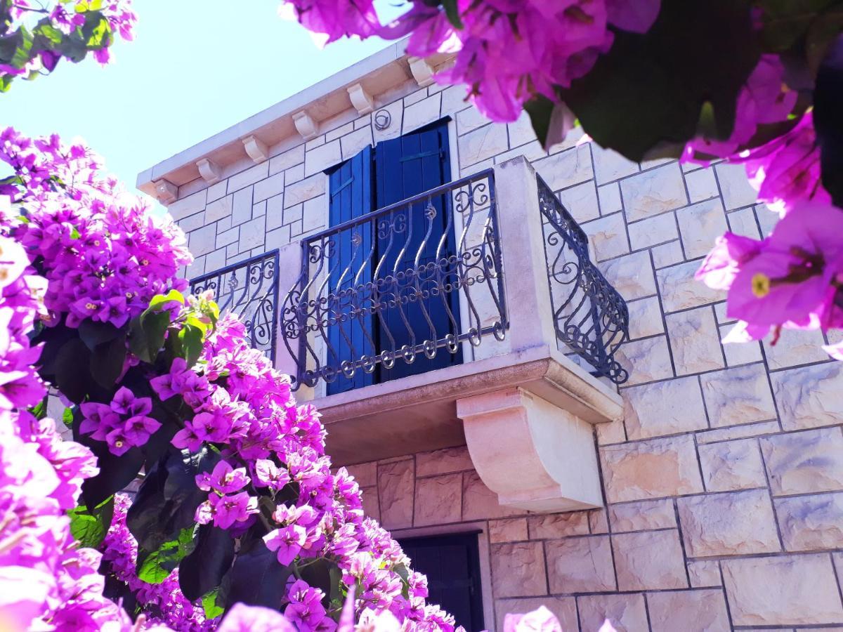 Apartmani Bepina Supetar Exterior foto